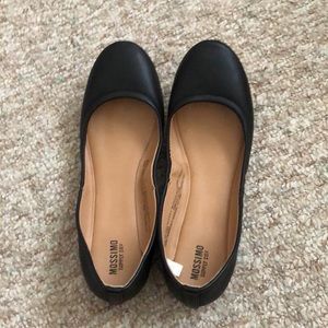 Black Mossimo flats